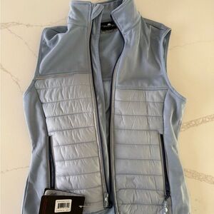 NWT- The Weather Apparel Co ladies Light Blue Quilted Vest- Sz small